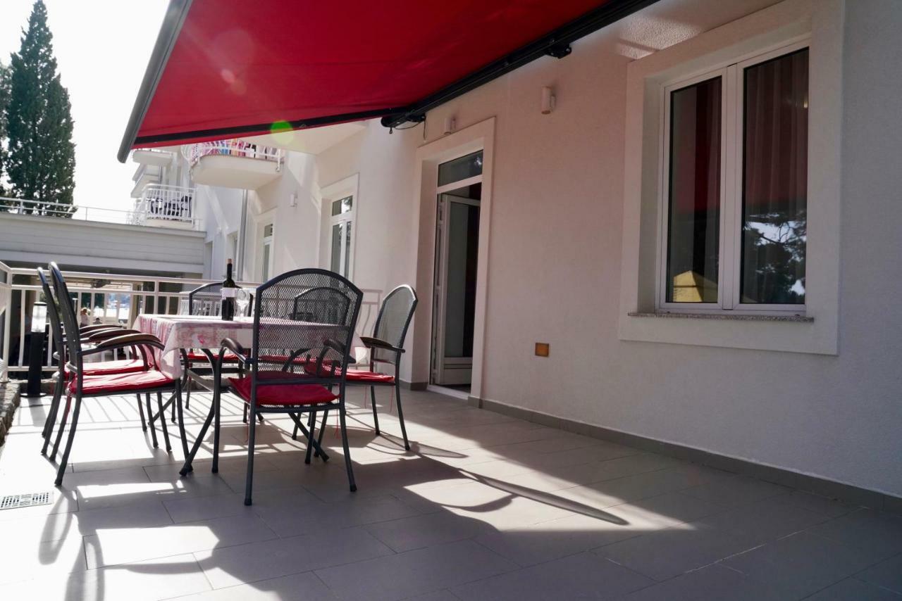 Sesar Apartments Krk - No. 1 Iva Krk Town Dış mekan fotoğraf